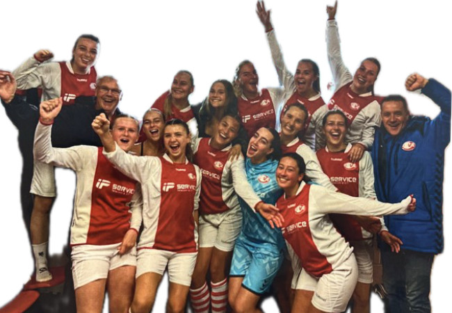Trainer-coach SVA Vrouwen 1 verlengt contract