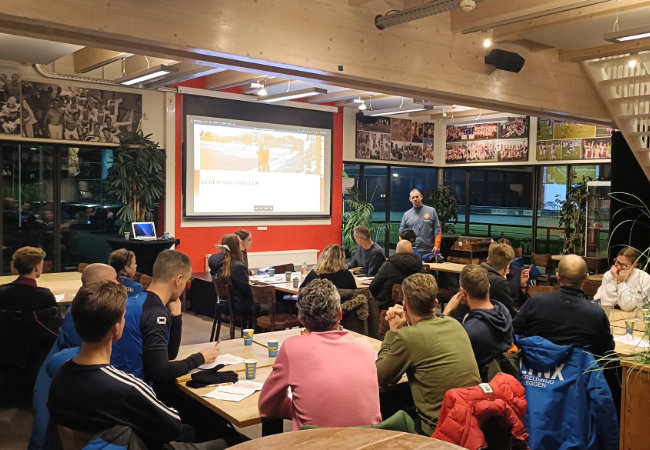 Aftrapmodule: leerzame avond voor SVA-jeugdtrainers