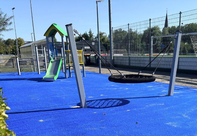 Nieuwe speeltuin bij SVA